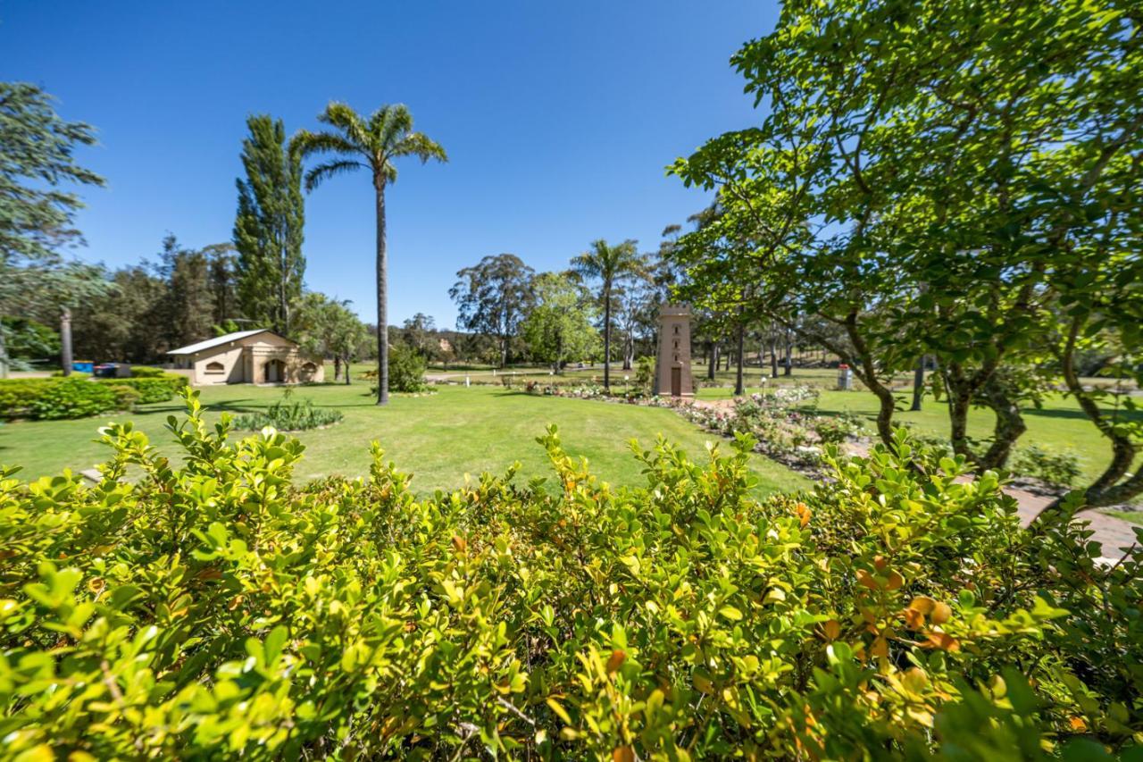 Seahorse Inn Hotel & Villas Eden Kültér fotó